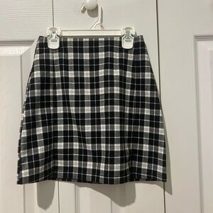Brandy Melville Black and White A-Line Mini Skirt